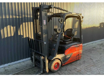Electric forklift LINDE E16
