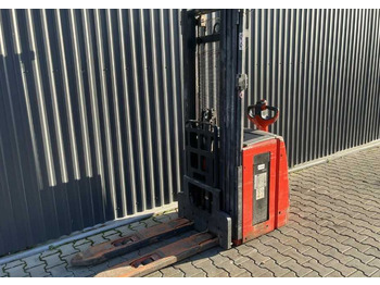 Stacker LINDE L14
