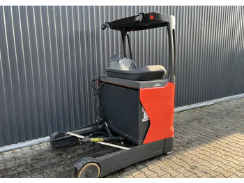 Reach truck LINDE R14