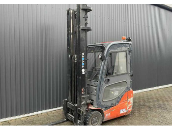 Electric forklift TOYOTA