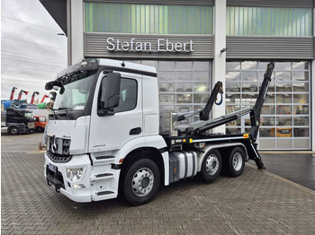 Skip loader truck MERCEDES-BENZ Arocs