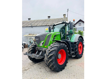 Farm tractor FENDT 828 Vario