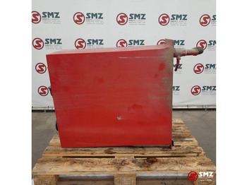 Hydraulic tank