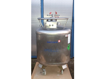 Storage tank