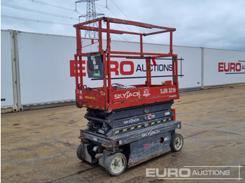 Scissor lift SKYJACK
