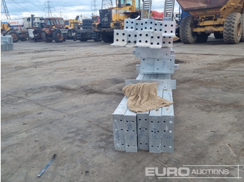 Construction container 80' x 25' x 14' Galvanised Steel Frame Building: picture 4