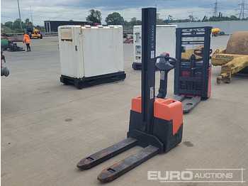 Material handling equipment BT