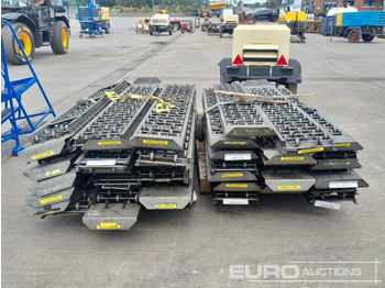 Construction equipment Pallet of Material Roller Conveyors (2 of): picture 3