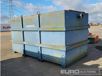 Storage tank