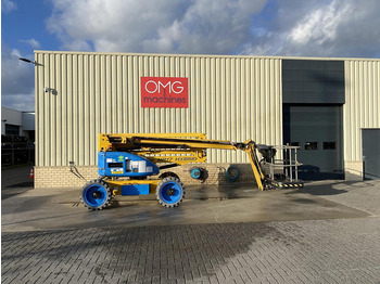 Articulated boom NIFTYLIFT