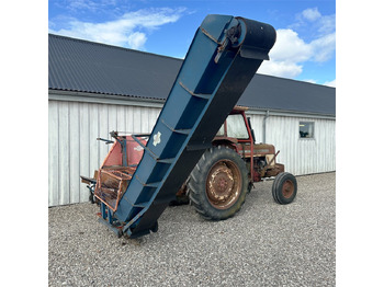 Farm tractor International IH 474: picture 4 Farm tractor International IH 474: picture 4
