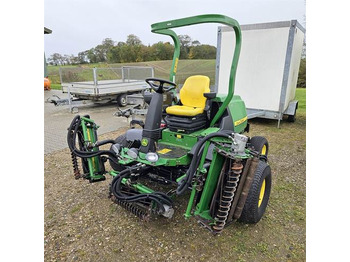 Garden mower John Deere 7700 Precisioncut: picture 4