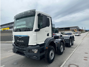New Cab chassis truck MAN 41.440: picture 2