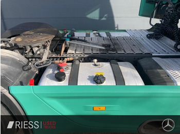 Leasing of Mercedes-Benz 1853 LS Giga Space Alcoa Hydraulik BiXenon STH Mercedes-Benz 1853 LS Giga Space Alcoa Hydraulik BiXenon STH Mercedes-Benz 1853 LS Giga Space Alcoa Hydraulik BiXenon STH Mercedes-Benz 1853 LS Giga Space Alcoa Hydraulik BiXenon STH: picture 4 Leasing of Mercedes-Benz 1853 LS Giga Space Alcoa Hydraulik BiXenon STH Mercedes-Benz 1853 LS Giga Space Alcoa Hydraulik BiXenon STH Mercedes-Benz 1853 LS Giga Space Alcoa Hydraulik BiXenon STH Mercedes-Benz 1853 LS Giga Space Alcoa Hydraulik BiXenon STH: picture 4