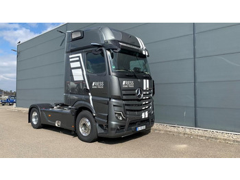 Tractor unit MERCEDES-BENZ Actros