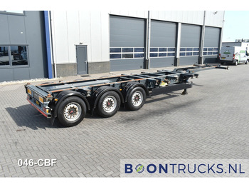 Container transporter/ Swap body semi-trailer KÖGEL