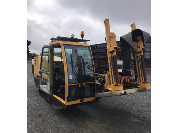 Directional boring machine VERMEER