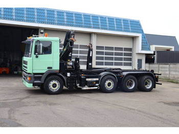 Crane truck DAF