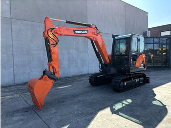 Crawler excavator DOOSAN DX55-9C