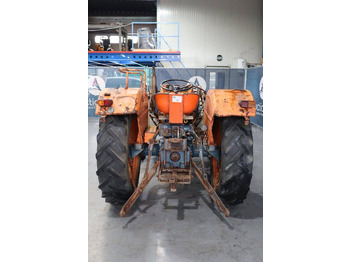 Farm tractor Fiat 450: picture 4