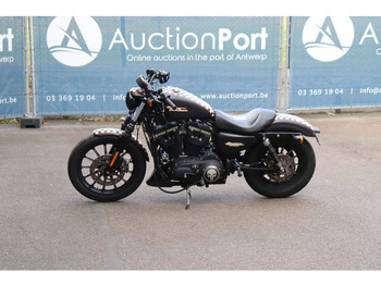 Motorcycle HARLEY-DAVIDSON