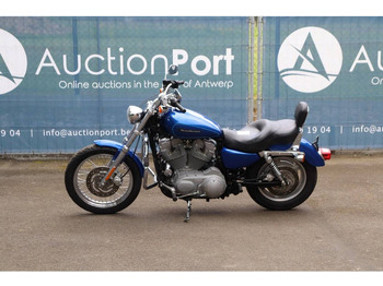 Motorcycle HARLEY-DAVIDSON