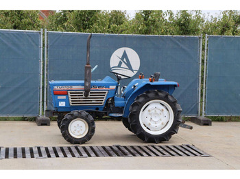Farm tractor ISEKI