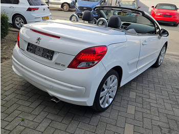 Sedan Peugeot 207 CC 1.6 VTI: picture 3 Sedan Peugeot 207 CC 1.6 VTI: picture 3