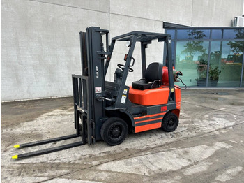 LPG forklift