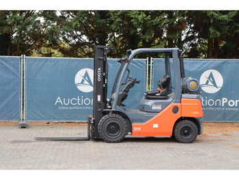 LPG forklift TOYOTA FGF 25