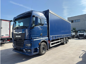 Curtainsider truck MAN TGX 26.510