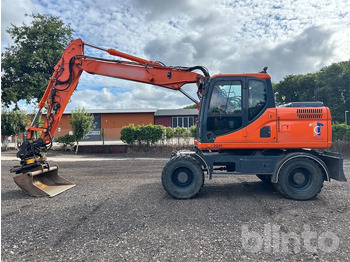 Wheel excavator DOOSAN DX160W