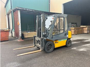 Diesel forklift NISSAN