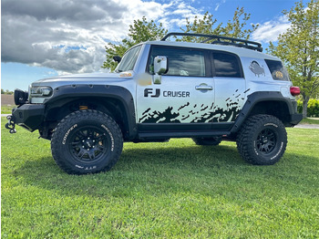 Car TOYOTA