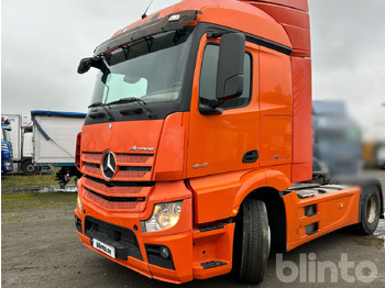 Truck MERCEDES-BENZ