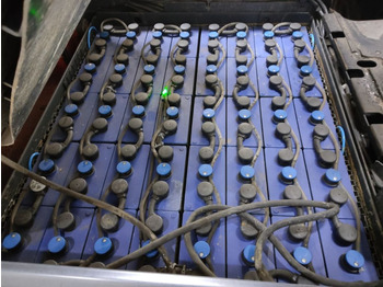 Electric forklift Linde E30HL-01/600: picture 4 Electric forklift Linde E30HL-01/600: picture 4