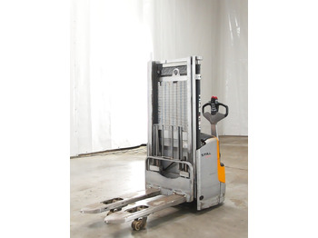 Stacker STILL