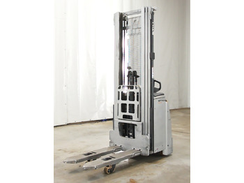 Stacker STILL