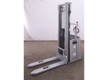 Stacker STILL