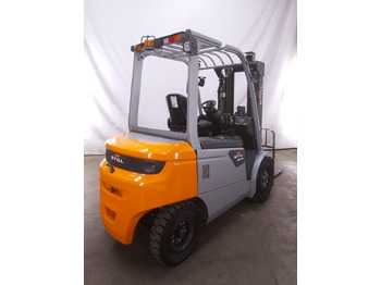 Electric forklift Still RCE35: picture 2 Electric forklift Still RCE35: picture 2
