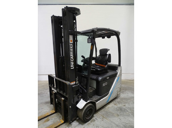 Electric forklift UNICARRIERS