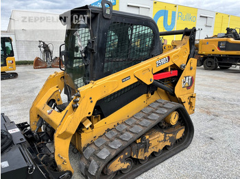 Skid steer loader CATERPILLAR