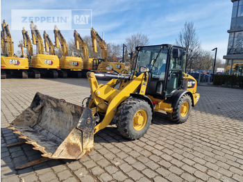 Wheel loader CATERPILLAR 906M