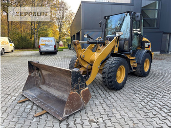 Wheel loader CATERPILLAR 908M