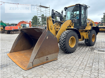 Wheel loader CATERPILLAR 926M