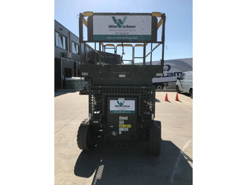 Scissor lift JLG M 3369: picture 3