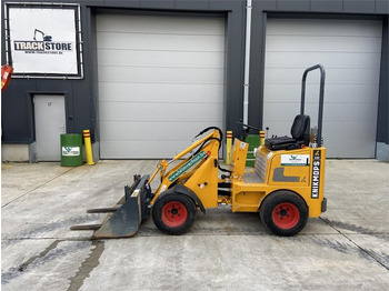 Compact loader