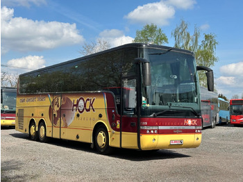 Coach VAN HOOL