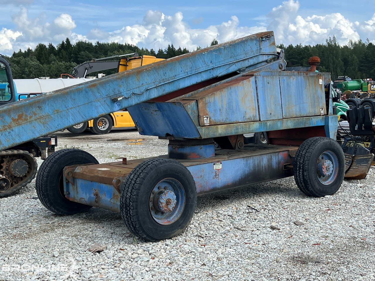 1990 Snorkelift TB 80 RD Articulated Boom Lift / Iseliikuv Boomtõstuk - Articulated boom: picture 2 1990 Snorkelift TB 80 RD Articulated Boom Lift / Iseliikuv Boomtõstuk - Articulated boom: picture 2