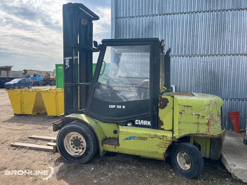 1998 Clark CDP 50H 5t - Diesel forklift: picture 2 1998 Clark CDP 50H 5t - Diesel forklift: picture 2